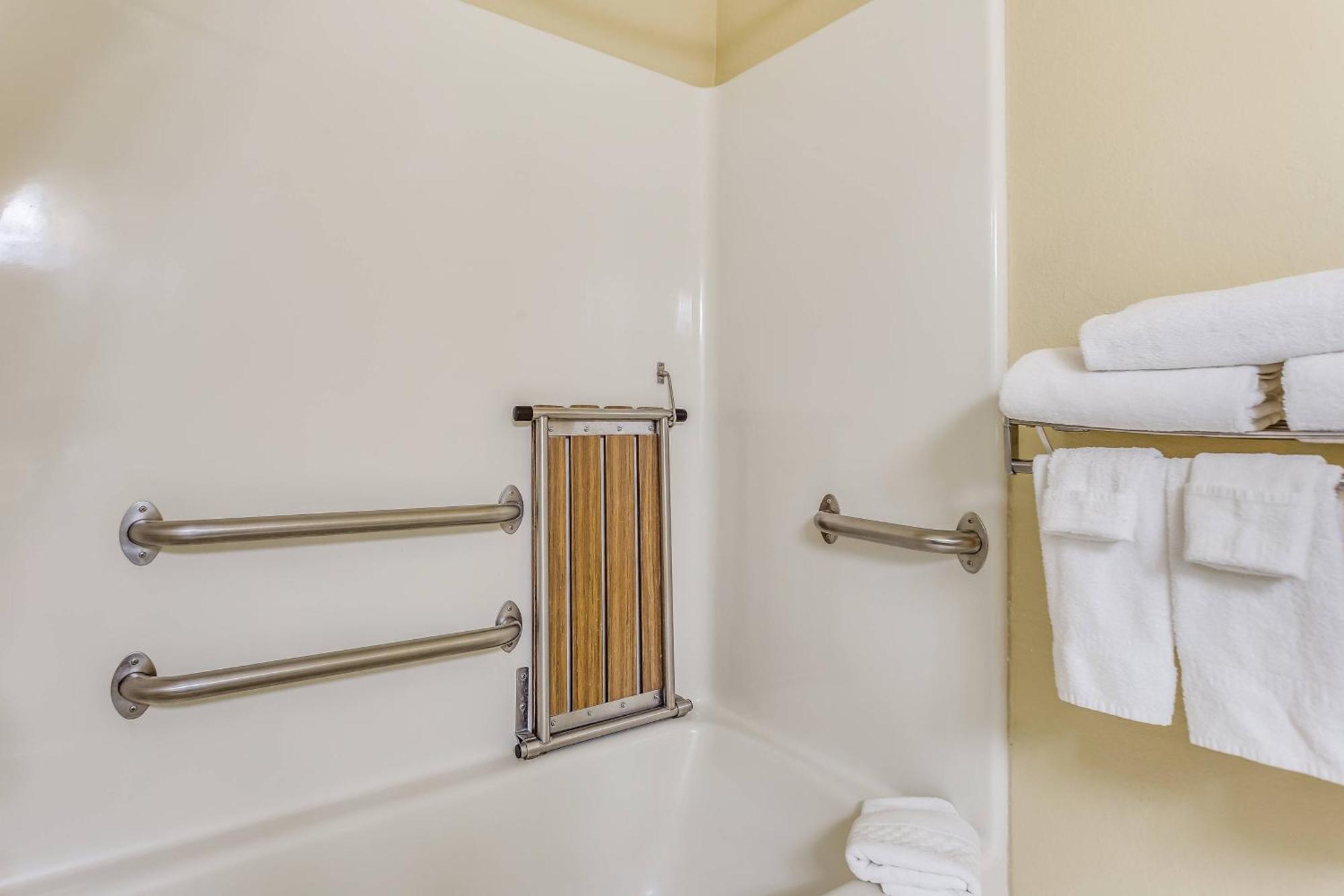 Towneplace Suites By Marriott Dallas Bedford Exteriör bild