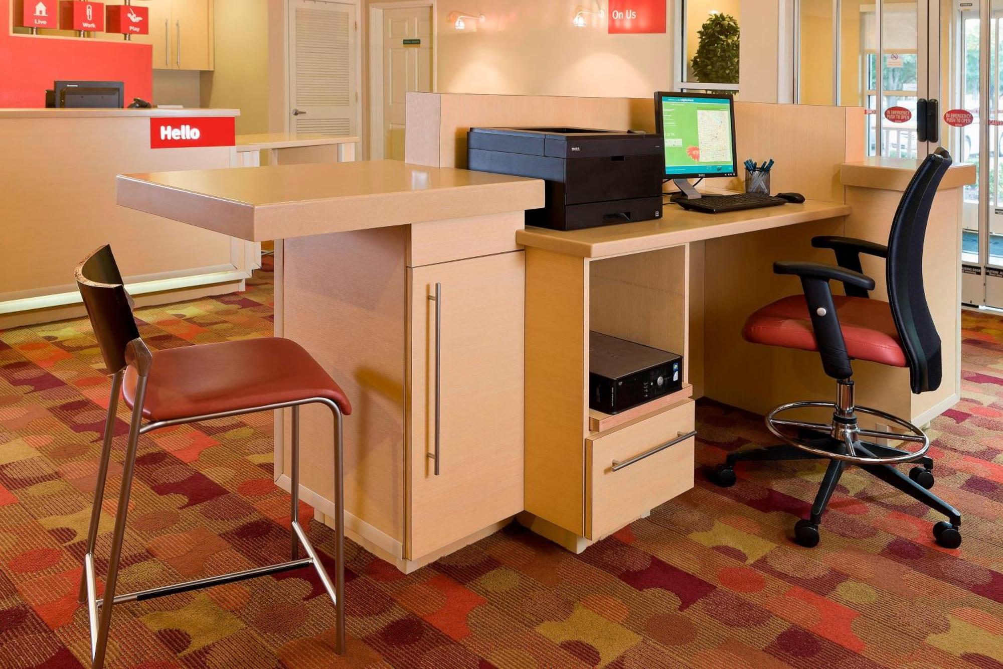 Towneplace Suites By Marriott Dallas Bedford Exteriör bild